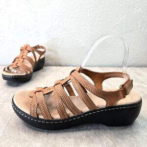 Clarks Strappy Wedge Sandals Leather Brown Comfort Walking Open Toe Size 8